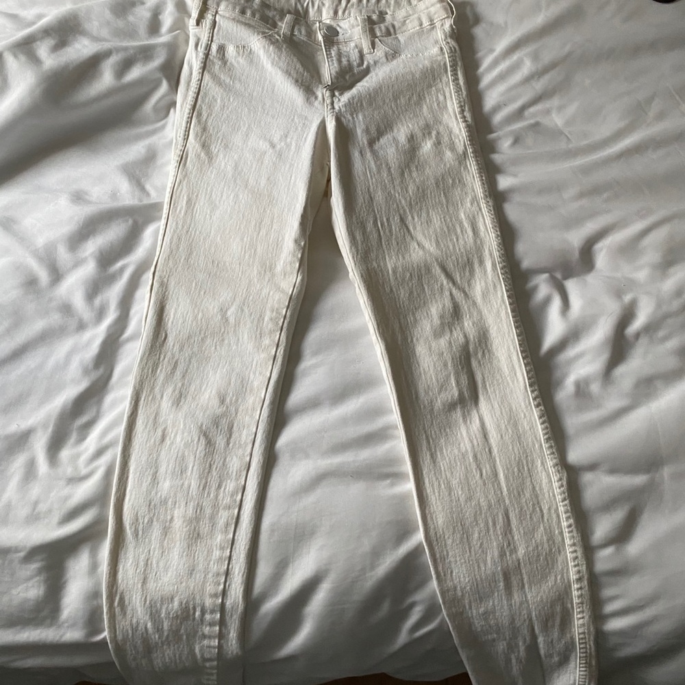 White h & m jeans
